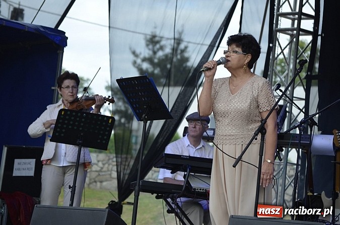 Zdjęcie w galerii na portalu naszraciborz.pl: Zespoły Raciborskiego Centrum Kultury na Dniach Raciborza. Perspektywa, Pozytywa i 60+ wiadomości z regionu
