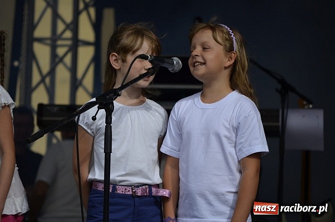 Zdjęcie w galerii na portalu naszraciborz.pl: Zespoły Raciborskiego Centrum Kultury na Dniach Raciborza. Perspektywa, Pozytywa i 60+ wiadomości z regionu