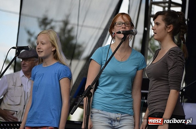 Zdjęcie w galerii na portalu naszraciborz.pl: Zespoły Raciborskiego Centrum Kultury na Dniach Raciborza. Perspektywa, Pozytywa i 60+ wiadomości z regionu