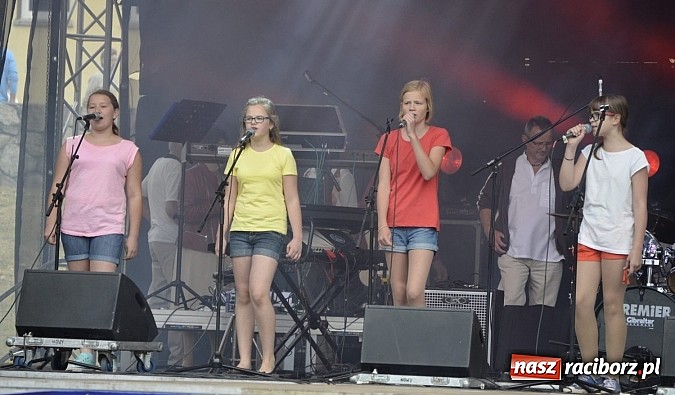 Zdjęcie w galerii na portalu naszraciborz.pl: Zespoły Raciborskiego Centrum Kultury na Dniach Raciborza. Perspektywa, Pozytywa i 60+ wiadomości z regionu