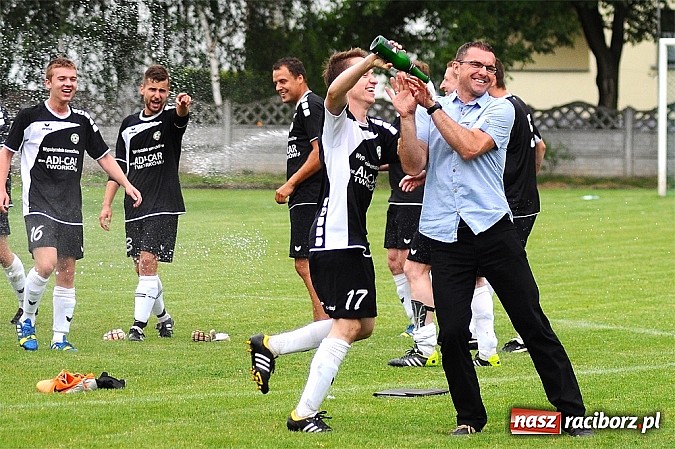 Zdjęcie w galerii na portalu naszraciborz.pl: Hat-trick Ekierta nie wystarczył. Tworków w klasie okręgowej wiadomości z regionu