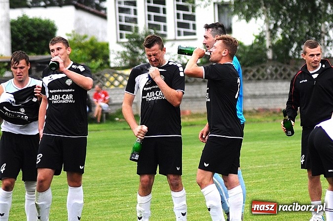 Zdjęcie w galerii na portalu naszraciborz.pl: Hat-trick Ekierta nie wystarczył. Tworków w klasie okręgowej wiadomości z regionu