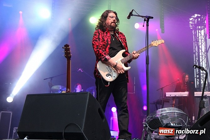 Zdjęcie w galerii na portalu naszraciborz.pl: Dni Raciborza 2014: Wyjątkowa muzyczna podróż w czasie z Electric Light Orchestra Classic wiadomości z regionu