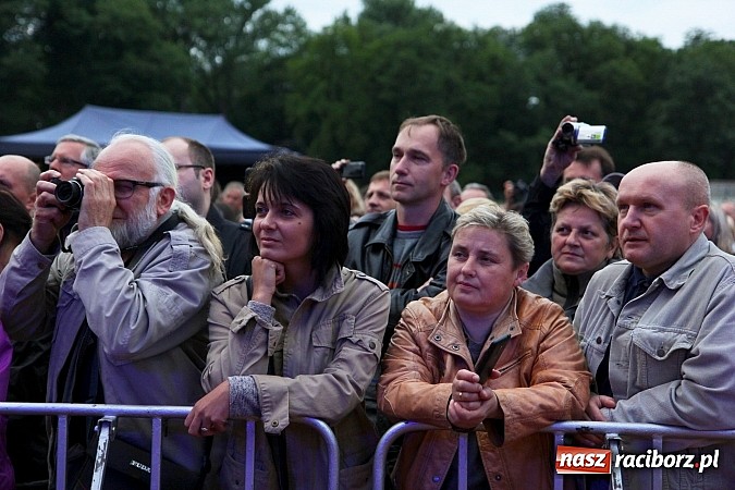 Zdjęcie w galerii na portalu naszraciborz.pl: Dni Raciborza 2014: Wyjątkowa muzyczna podróż w czasie z Electric Light Orchestra Classic wiadomości z regionu