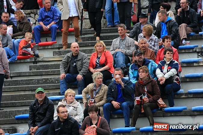 Zdjęcie w galerii na portalu naszraciborz.pl: Dni Raciborza 2014: Wyjątkowa muzyczna podróż w czasie z Electric Light Orchestra Classic wiadomości z regionu