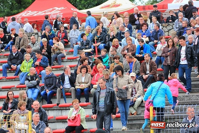Zdjęcie w galerii na portalu naszraciborz.pl: Dni Raciborza 2014: Wyjątkowa muzyczna podróż w czasie z Electric Light Orchestra Classic wiadomości z regionu