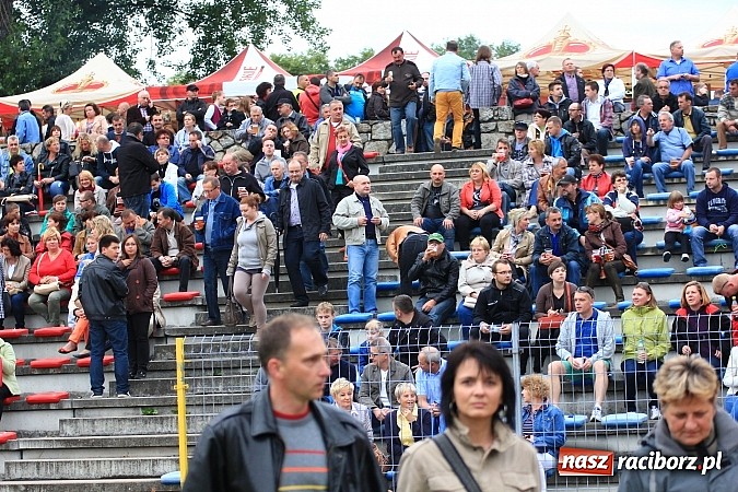 Zdjęcie w galerii na portalu naszraciborz.pl: Dni Raciborza 2014: Wyjątkowa muzyczna podróż w czasie z Electric Light Orchestra Classic wiadomości z regionu