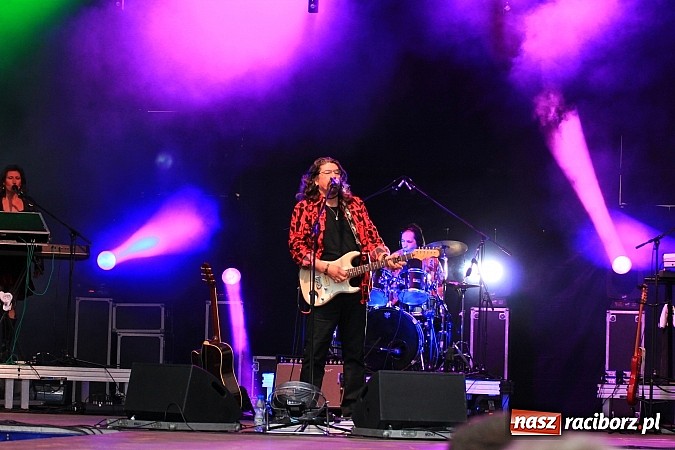 Zdjęcie w galerii na portalu naszraciborz.pl: Dni Raciborza 2014: Wyjątkowa muzyczna podróż w czasie z Electric Light Orchestra Classic wiadomości z regionu