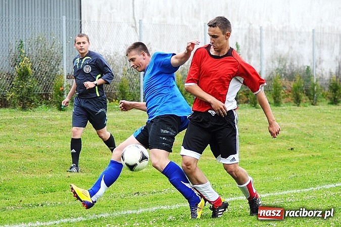 Zdjęcie w galerii na portalu naszraciborz.pl: Juniorzy z Zabełkowa najlepszą drużyną w gminie Krzyżanowice wiadomości z regionu