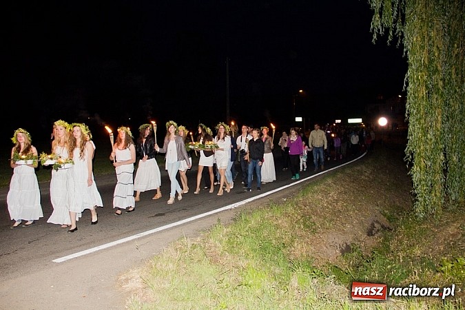 Zdjęcie w galerii na portalu naszraciborz.pl: Noc Świętojańska w Kornicach  wiadomości z regionu