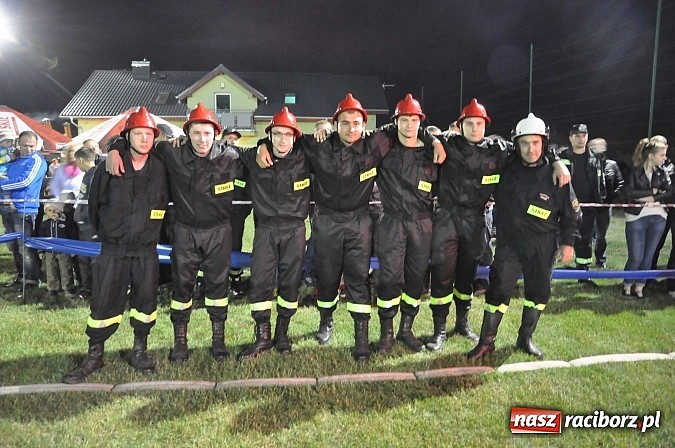 Zdjęcie w galerii na portalu naszraciborz.pl: Nocne zawody strażackie - Bolesław 2015 wiadomości z regionu