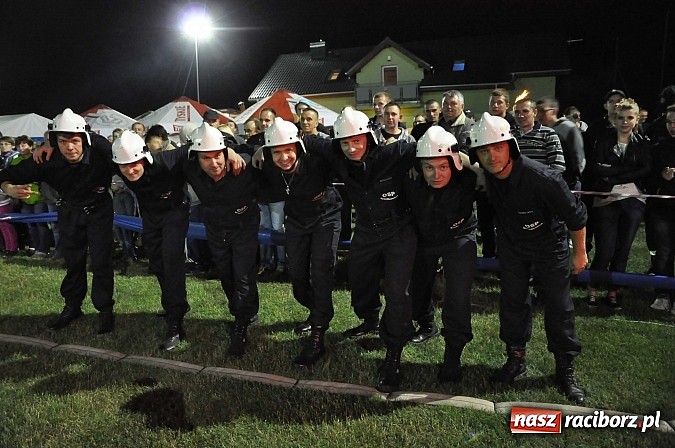 Zdjęcie w galerii na portalu naszraciborz.pl: Nocne zawody strażackie - Bolesław 2015 wiadomości z regionu