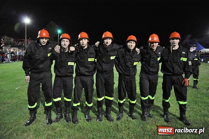 Zdjęcie w galerii na portalu naszraciborz.pl: Nocne zawody strażackie - Bolesław 2015 wiadomości z regionu