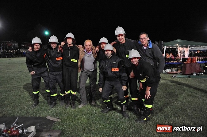 Zdjęcie w galerii na portalu naszraciborz.pl: Nocne zawody strażackie - Bolesław 2015 wiadomości z regionu