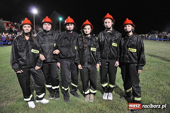 Zdjęcie w galerii na portalu naszraciborz.pl: Nocne zawody strażackie - Bolesław 2015 wiadomości z regionu