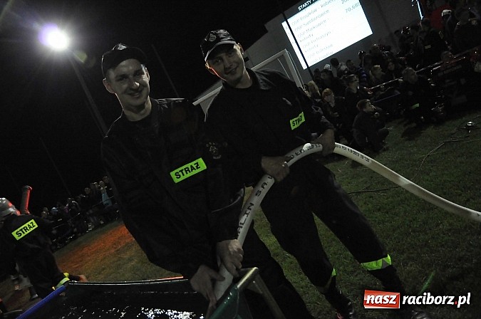 Zdjęcie w galerii na portalu naszraciborz.pl: Nocne zawody strażackie - Bolesław 2015 wiadomości z regionu