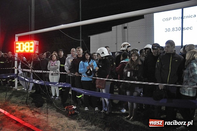 Zdjęcie w galerii na portalu naszraciborz.pl: Nocne zawody strażackie - Bolesław 2015 wiadomości z regionu