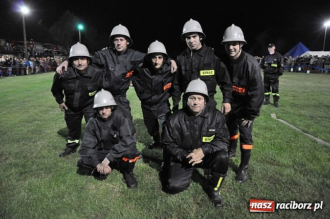 Zdjęcie w galerii na portalu naszraciborz.pl: Nocne zawody strażackie - Bolesław 2015 wiadomości z regionu