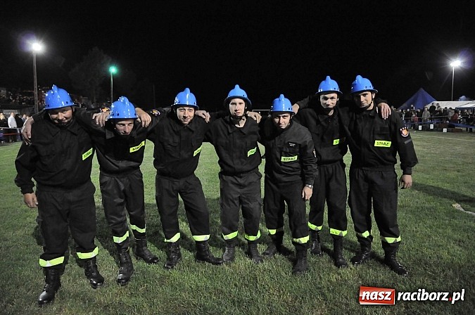 Zdjęcie w galerii na portalu naszraciborz.pl: Nocne zawody strażackie - Bolesław 2015 wiadomości z regionu