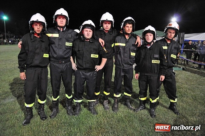 Zdjęcie w galerii na portalu naszraciborz.pl: Nocne zawody strażackie - Bolesław 2015 wiadomości z regionu