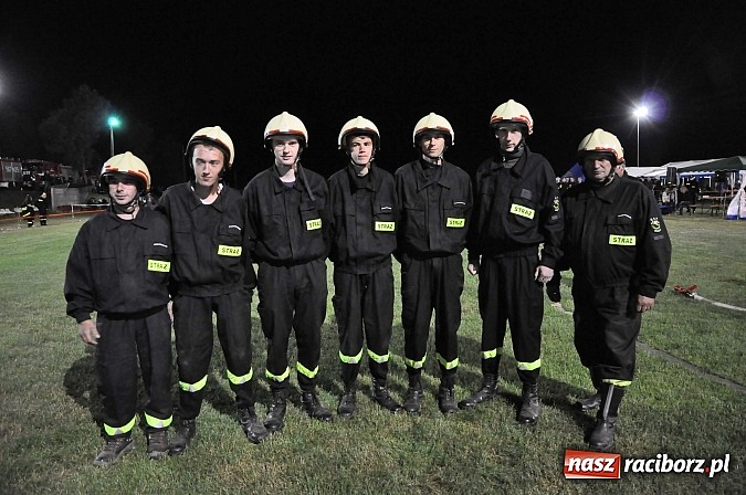 Zdjęcie w galerii na portalu naszraciborz.pl: Nocne zawody strażackie - Bolesław 2015 wiadomości z regionu