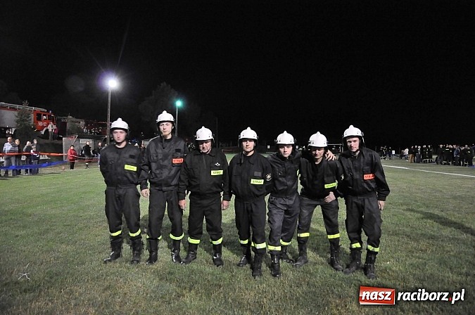 Zdjęcie w galerii na portalu naszraciborz.pl: Nocne zawody strażackie - Bolesław 2015 wiadomości z regionu