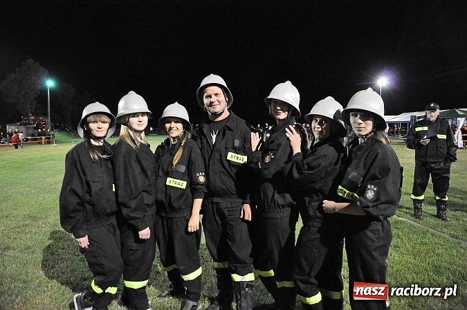 Zdjęcie w galerii na portalu naszraciborz.pl: Nocne zawody strażackie - Bolesław 2015 wiadomości z regionu
