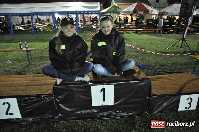 Zdjęcie w galerii na portalu naszraciborz.pl: Nocne zawody strażackie - Bolesław 2015 wiadomości z regionu