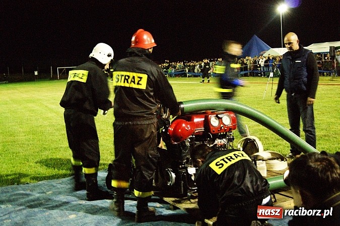 Zdjęcie w galerii na portalu naszraciborz.pl: Rekordowe nocne zawody w Bolesławiu. Tylko u nas foto i wideo z całych zawodów wiadomości z regionu