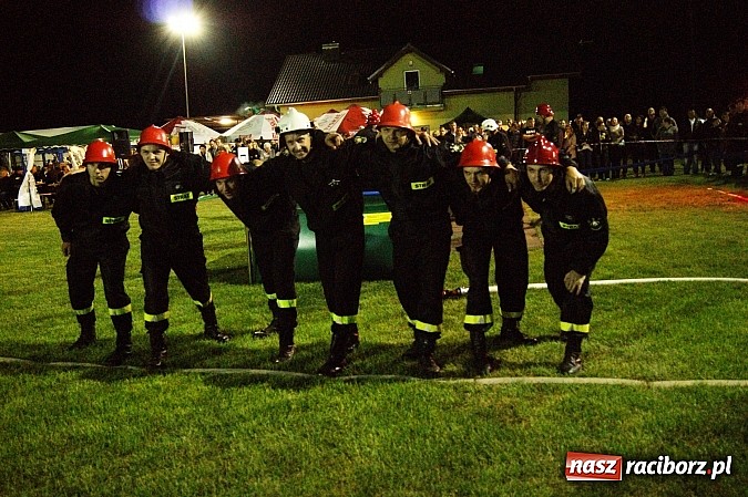 Zdjęcie w galerii na portalu naszraciborz.pl: Rekordowe nocne zawody w Bolesławiu. Tylko u nas foto i wideo z całych zawodów wiadomości z regionu