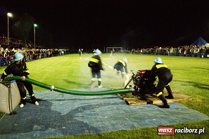 Zdjęcie w galerii na portalu naszraciborz.pl: Rekordowe nocne zawody w Bolesławiu. Tylko u nas foto i wideo z całych zawodów wiadomości z regionu