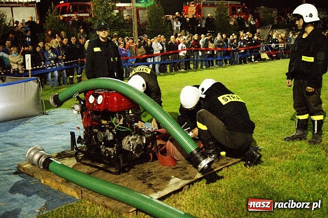 Zdjęcie w galerii na portalu naszraciborz.pl: Rekordowe nocne zawody w Bolesławiu. Tylko u nas foto i wideo z całych zawodów wiadomości z regionu