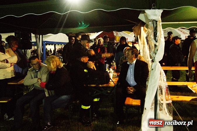 Zdjęcie w galerii na portalu naszraciborz.pl: Rekordowe nocne zawody w Bolesławiu. Tylko u nas foto i wideo z całych zawodów wiadomości z regionu