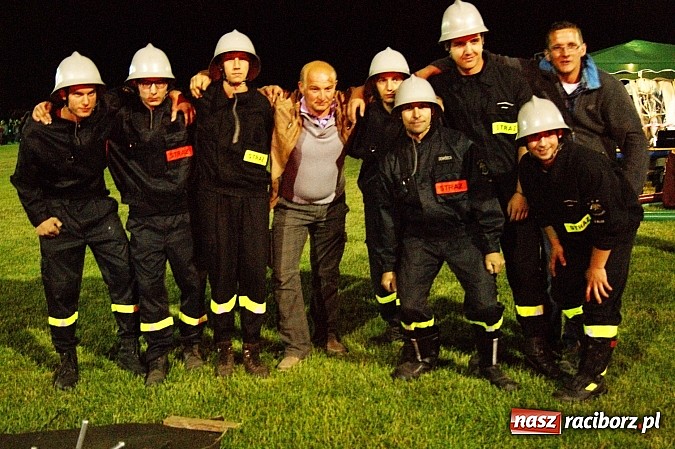 Zdjęcie w galerii na portalu naszraciborz.pl: Rekordowe nocne zawody w Bolesławiu. Tylko u nas foto i wideo z całych zawodów wiadomości z regionu