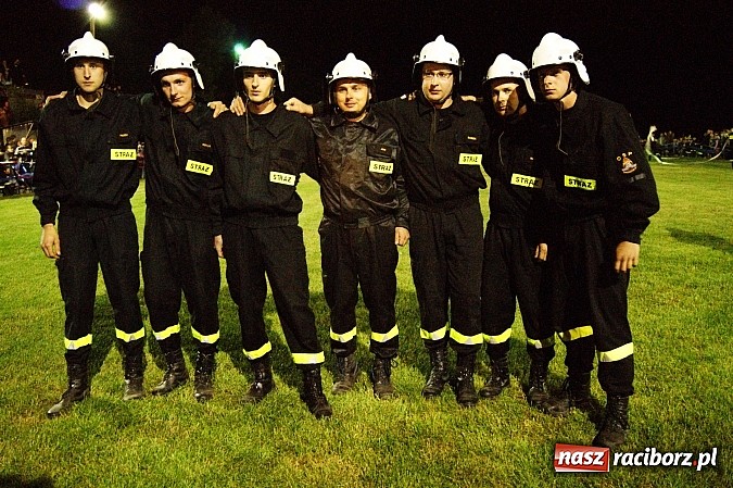 Zdjęcie w galerii na portalu naszraciborz.pl: Rekordowe nocne zawody w Bolesławiu. Tylko u nas foto i wideo z całych zawodów wiadomości z regionu