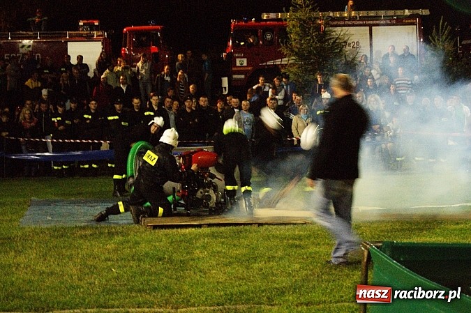 Zdjęcie w galerii na portalu naszraciborz.pl: Rekordowe nocne zawody w Bolesławiu. Tylko u nas foto i wideo z całych zawodów wiadomości z regionu