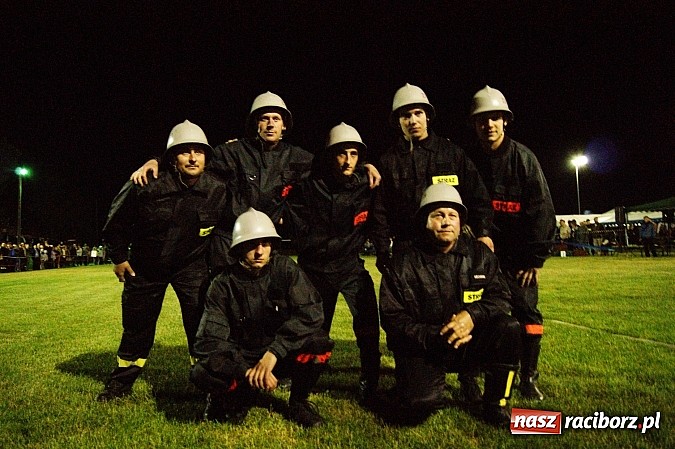 Zdjęcie w galerii na portalu naszraciborz.pl: Rekordowe nocne zawody w Bolesławiu. Tylko u nas foto i wideo z całych zawodów wiadomości z regionu