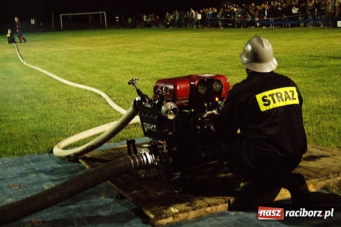 Zdjęcie w galerii na portalu naszraciborz.pl: Rekordowe nocne zawody w Bolesławiu. Tylko u nas foto i wideo z całych zawodów wiadomości z regionu