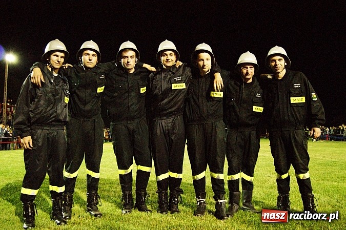 Zdjęcie w galerii na portalu naszraciborz.pl: Rekordowe nocne zawody w Bolesławiu. Tylko u nas foto i wideo z całych zawodów wiadomości z regionu