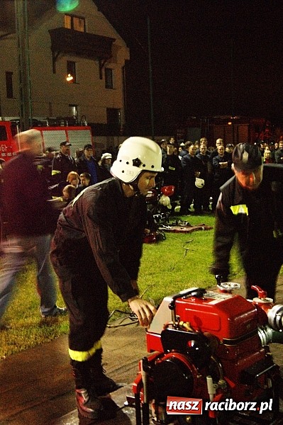 Zdjęcie w galerii na portalu naszraciborz.pl: Rekordowe nocne zawody w Bolesławiu. Tylko u nas foto i wideo z całych zawodów wiadomości z regionu