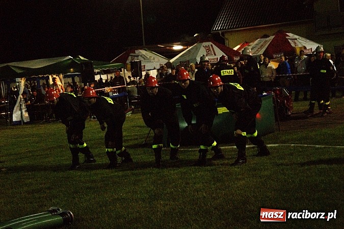 Zdjęcie w galerii na portalu naszraciborz.pl: Rekordowe nocne zawody w Bolesławiu. Tylko u nas foto i wideo z całych zawodów wiadomości z regionu