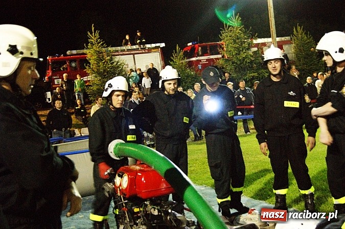 Zdjęcie w galerii na portalu naszraciborz.pl: Rekordowe nocne zawody w Bolesławiu. Tylko u nas foto i wideo z całych zawodów wiadomości z regionu