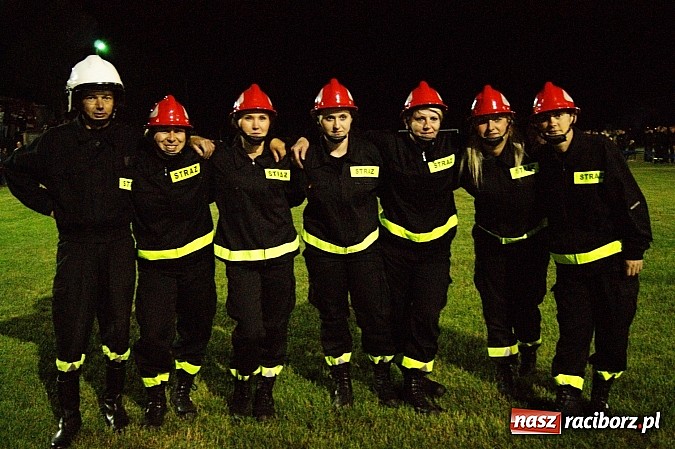 Zdjęcie w galerii na portalu naszraciborz.pl: Rekordowe nocne zawody w Bolesławiu. Tylko u nas foto i wideo z całych zawodów wiadomości z regionu