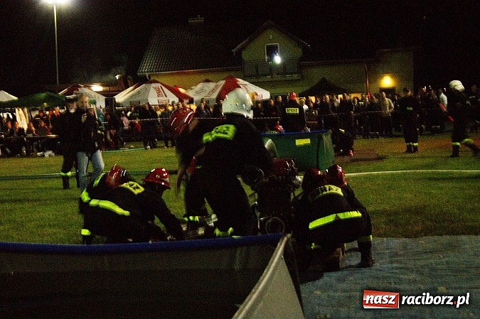 Zdjęcie w galerii na portalu naszraciborz.pl: Rekordowe nocne zawody w Bolesławiu. Tylko u nas foto i wideo z całych zawodów wiadomości z regionu