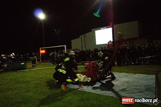 Zdjęcie w galerii na portalu naszraciborz.pl: Rekordowe nocne zawody w Bolesławiu. Tylko u nas foto i wideo z całych zawodów wiadomości z regionu