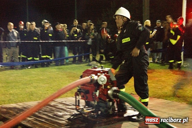 Zdjęcie w galerii na portalu naszraciborz.pl: Rekordowe nocne zawody w Bolesławiu. Tylko u nas foto i wideo z całych zawodów wiadomości z regionu