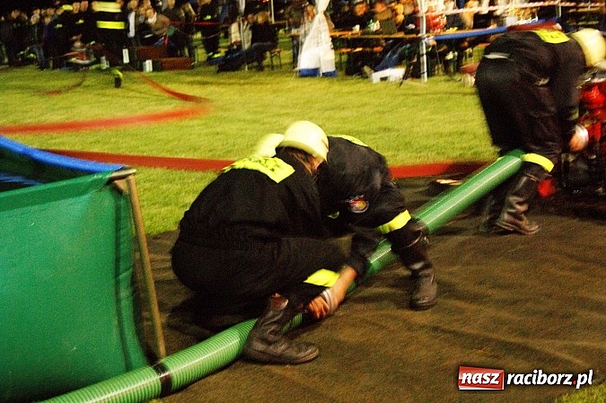 Zdjęcie w galerii na portalu naszraciborz.pl: Rekordowe nocne zawody w Bolesławiu. Tylko u nas foto i wideo z całych zawodów wiadomości z regionu