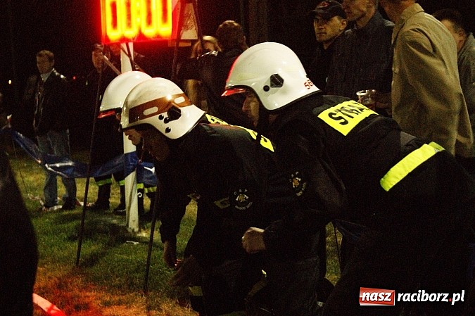Zdjęcie w galerii na portalu naszraciborz.pl: Rekordowe nocne zawody w Bolesławiu. Tylko u nas foto i wideo z całych zawodów wiadomości z regionu