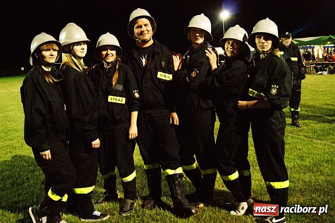 Zdjęcie w galerii na portalu naszraciborz.pl: Rekordowe nocne zawody w Bolesławiu. Tylko u nas foto i wideo z całych zawodów wiadomości z regionu