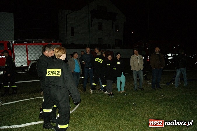 Zdjęcie w galerii na portalu naszraciborz.pl: Rekordowe nocne zawody w Bolesławiu. Tylko u nas foto i wideo z całych zawodów wiadomości z regionu